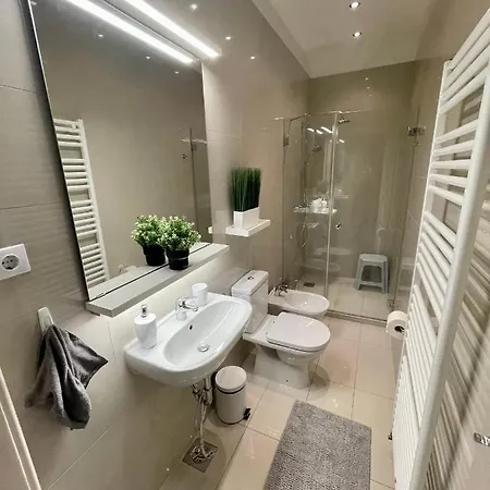 Lägenhet Deluxe Downtown With A Fabulous View *