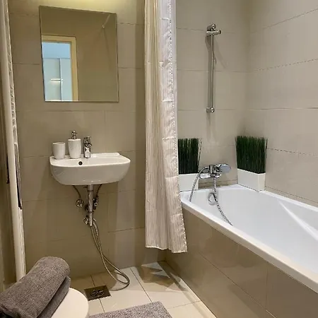 Deluxe Downtown With A Fabulous View * 부다페스트