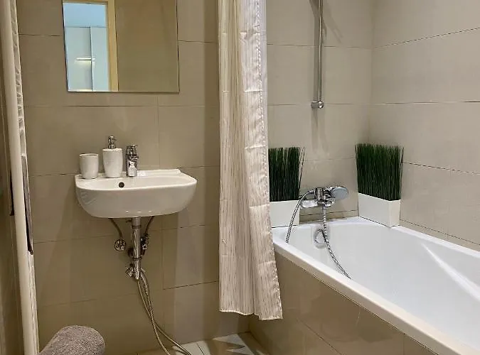 Deluxe Downtown With A Fabulous View * Budapest