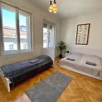 Apartmán Deluxe Downtown With A Fabulous View Budapešť